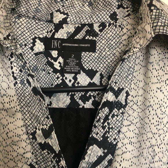 100% Silk Snakeskin print long sleeve mini dress - Picture 11 of 12